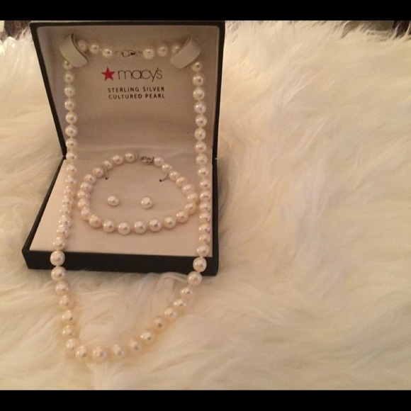 Jewelry - SS Cultured Pearl Necklace Set